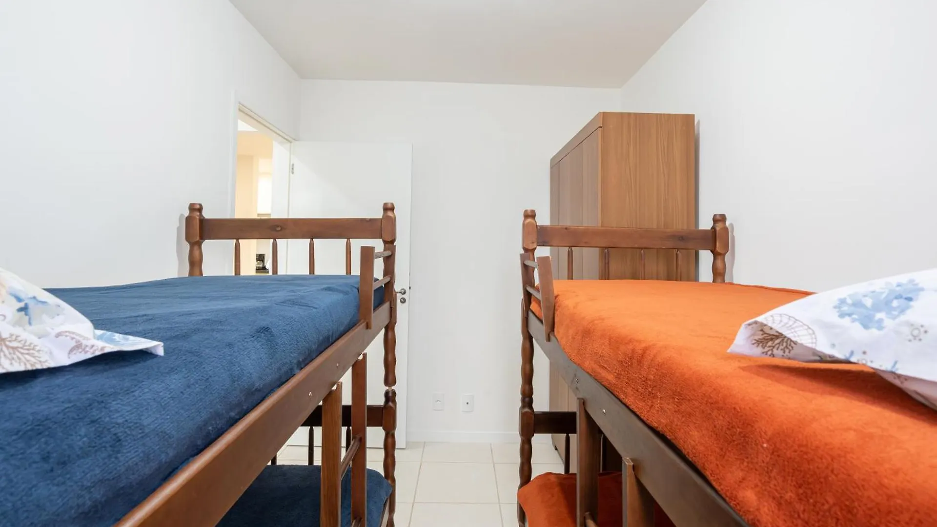 Apartman Apartamentos A 150 M Da Praia Com Sacada, Wi-Fi, Piscina, Portaria 24H, Playground E Vaga De Garagem Piçarras